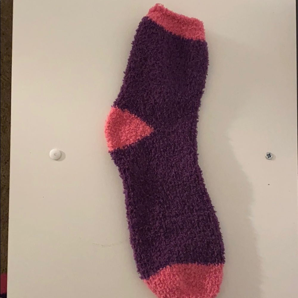 Fuzzy socks - Picture 3 of 4